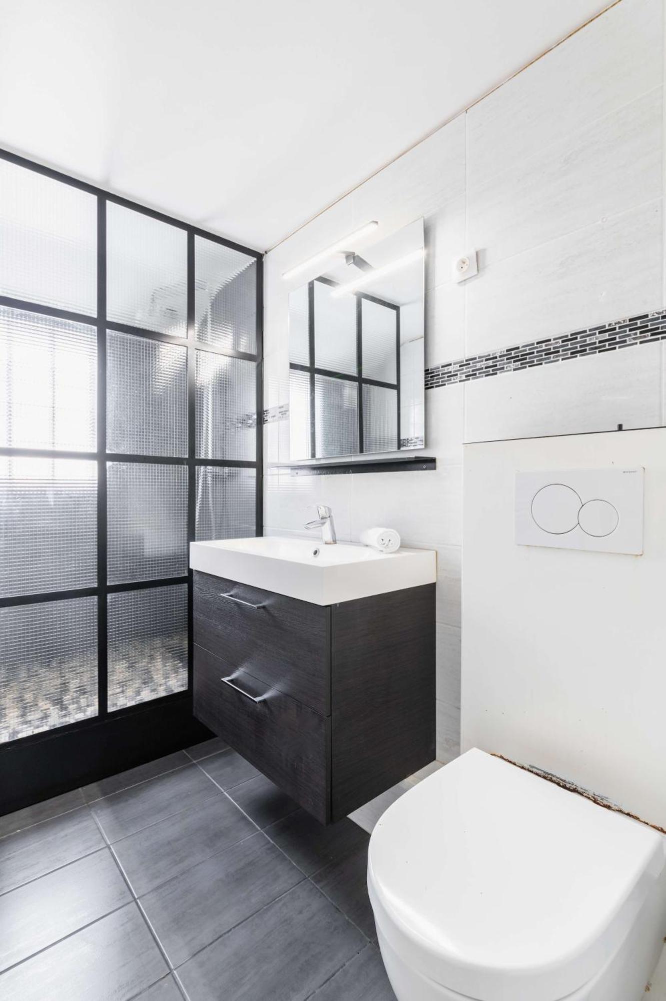 Villa Romainville Paris Pour 8 Personnes - Flat-Guest מראה חיצוני תמונה
